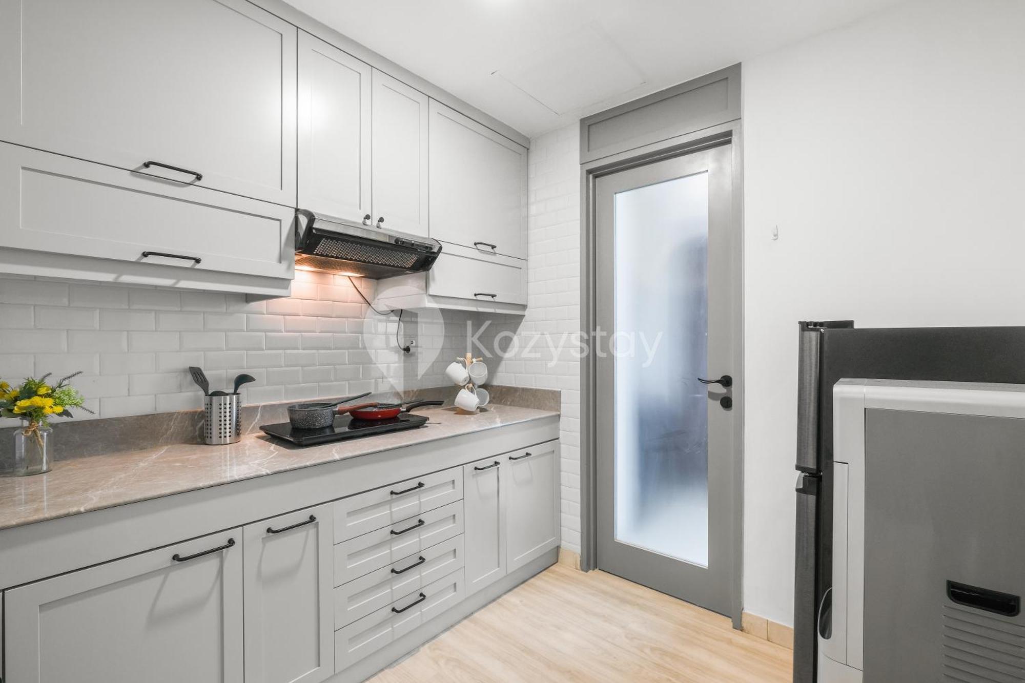 Apartemen Marmo By Kozystay - Mega Kuningan Jakarta